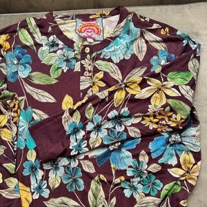 Johnny Was casual floral henley top with 3/4 sleeves, XS